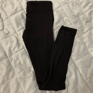 black ivivva legging